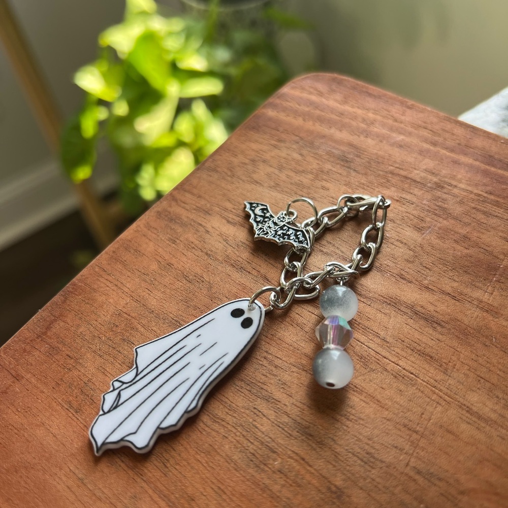 ๐ญ๐ฐ๐ฅ Disney Stanley cup charms Belle ghost pink Halloween tarot cards! - Picture 17 of 17
